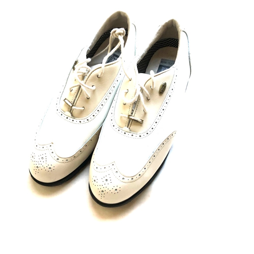 Cute women’s etonic golf shoes sz 7.5 GUC